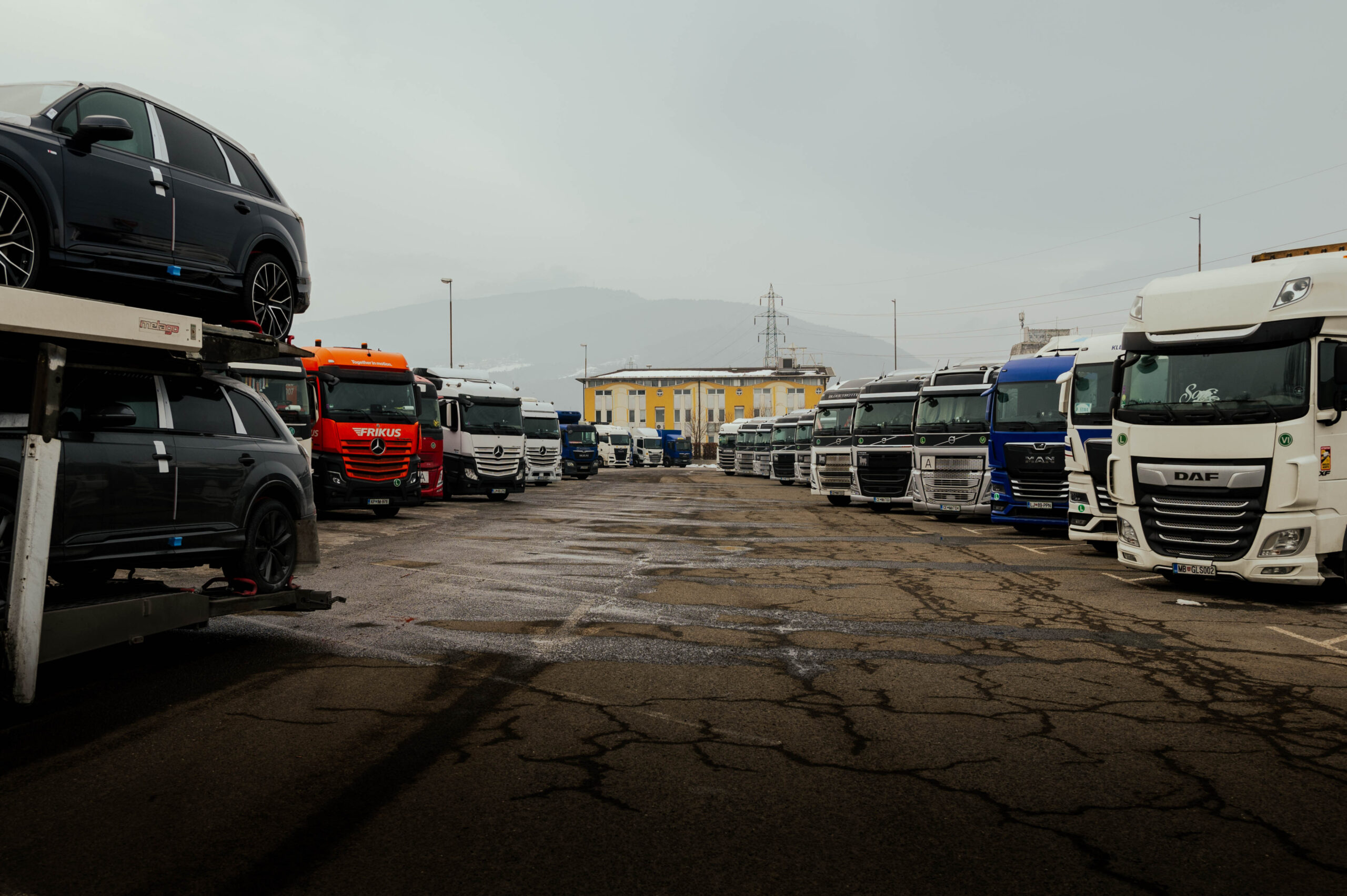 Galerija LKW Parking 13